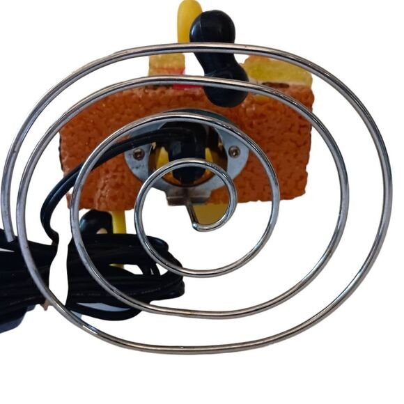 Spongebob Squarepants Lamp Light Running Bob Nickelodeon Melted Plastic Spring. - Picture 5 of 16